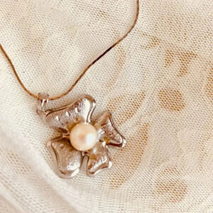 Vintage Sterling Silver & Fresh Water Pearl Floral Pendant Necklace 23"